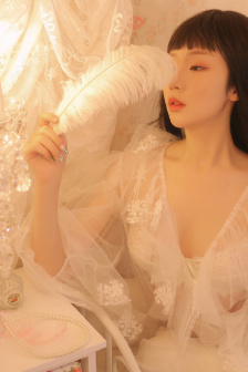 母亲的桃花源里流水