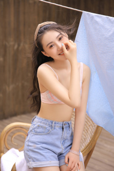 内衣办公室免费在线观看